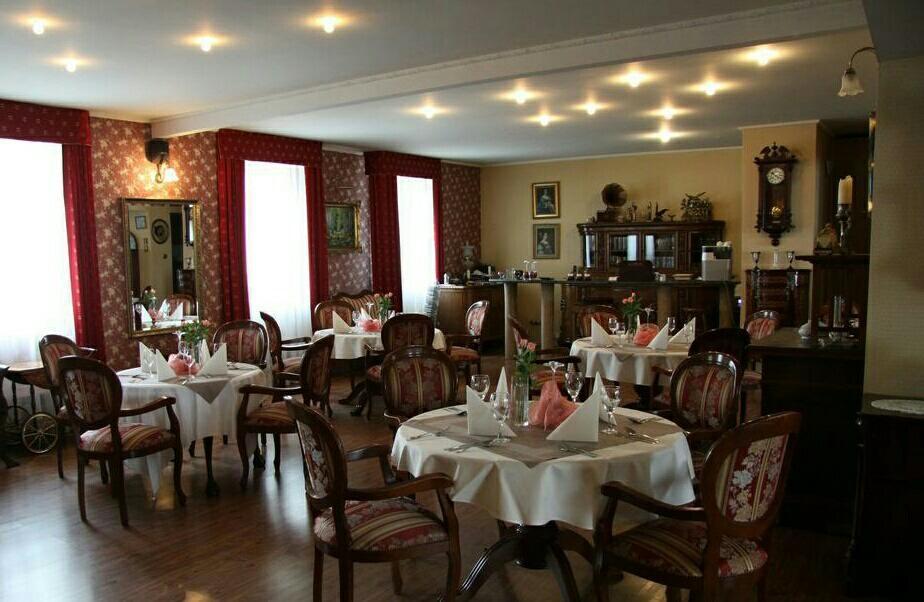 Hotel I Restauracja Chopin Жары Экстерьер фото